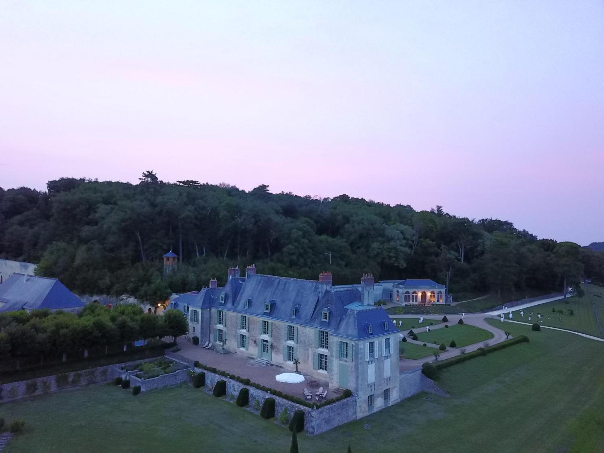 Gîte du château d'Hodebert Saint-Paterne-Racan Exterior foto